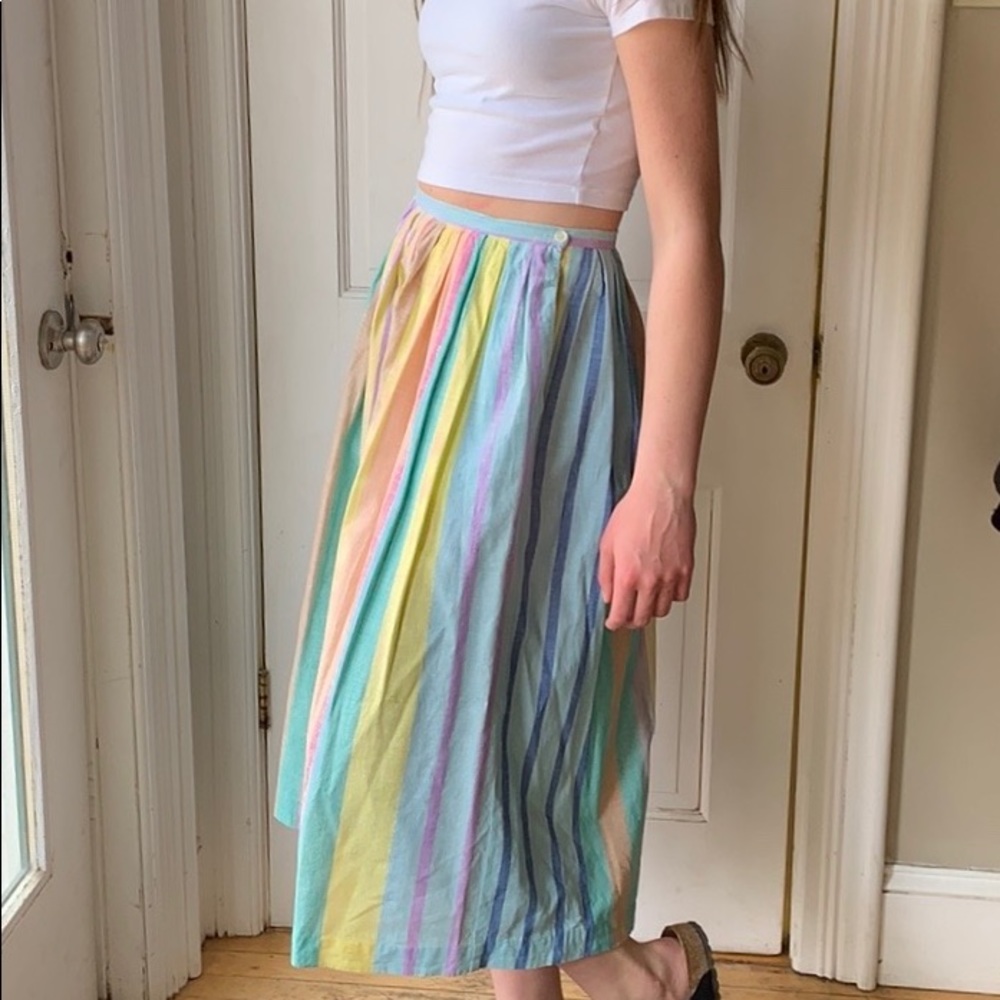 Vintage rainbow stripe long skirt.